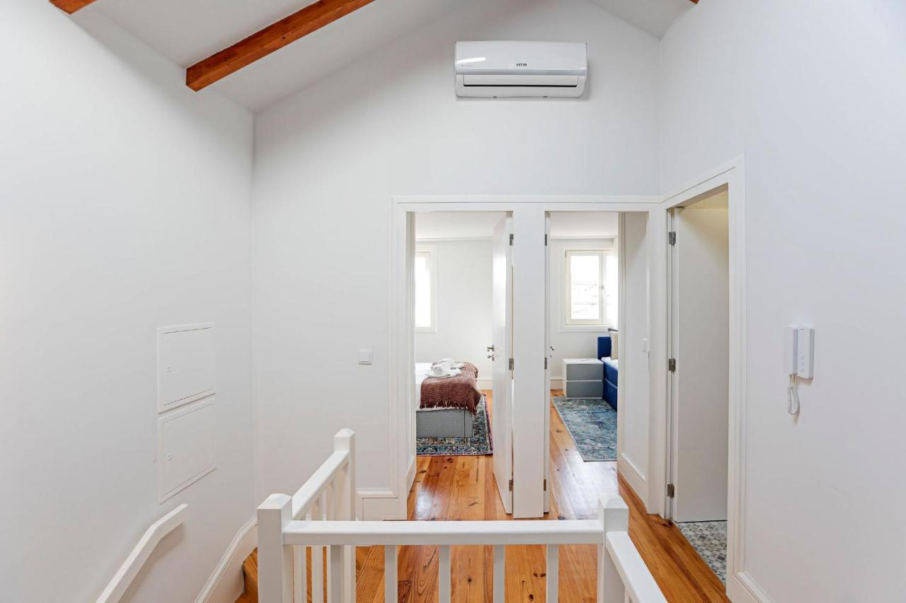 Modern Cativo Apartment By Lovelystay OOporto Extérieur photo