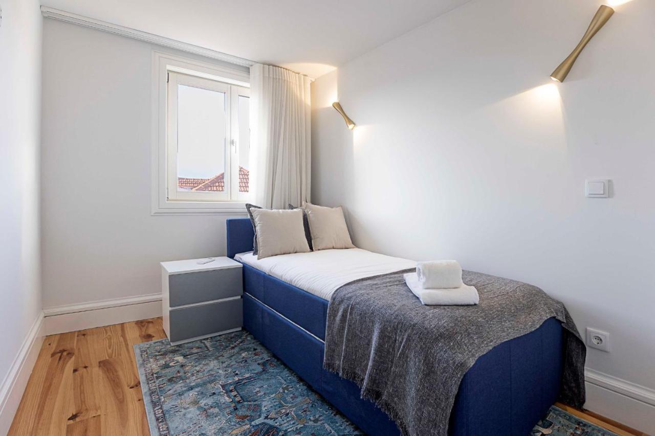 Modern Cativo Apartment By Lovelystay OOporto Extérieur photo
