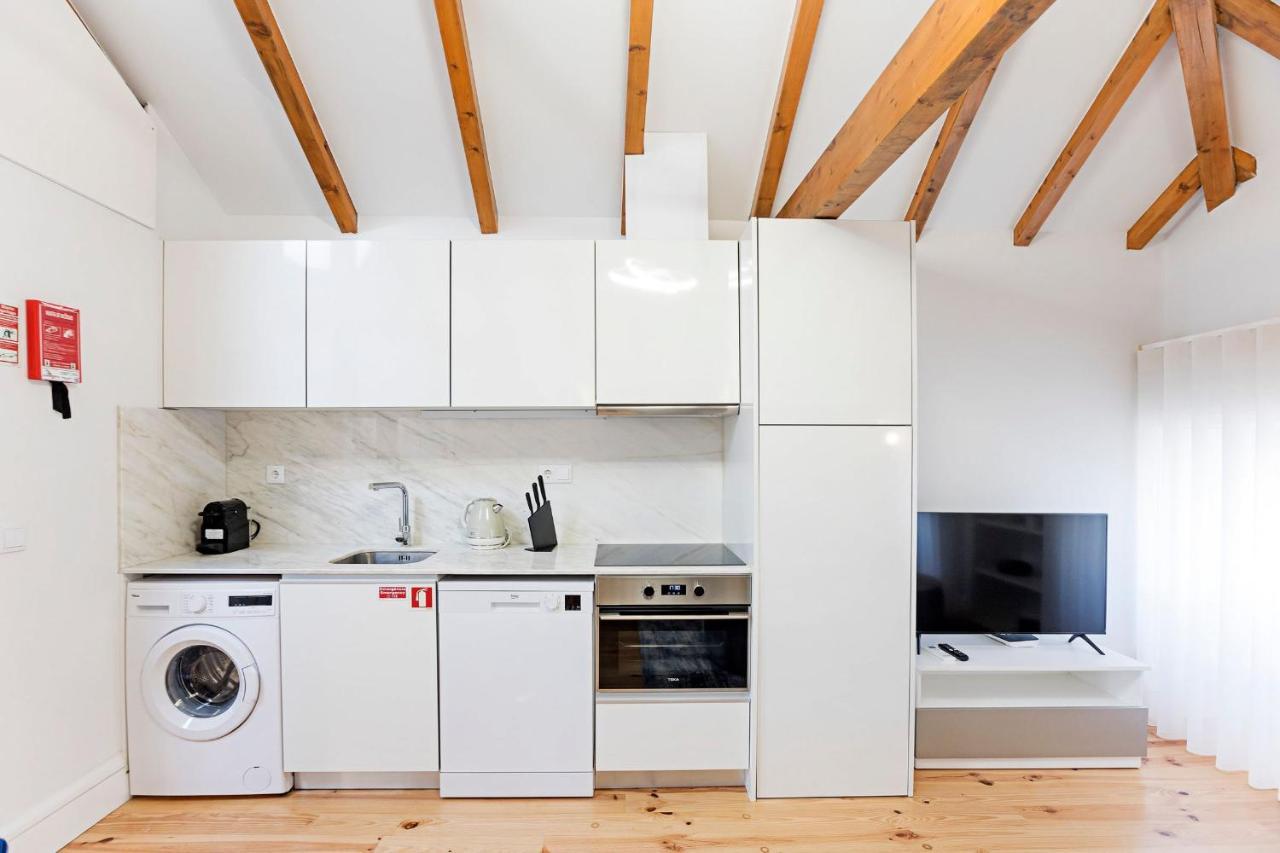 Modern Cativo Apartment By Lovelystay OOporto Extérieur photo
